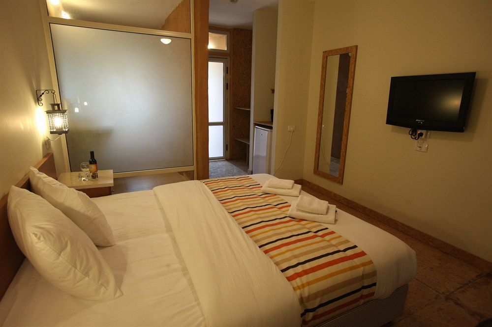 Almog Kibbutz Hotel Esterno foto