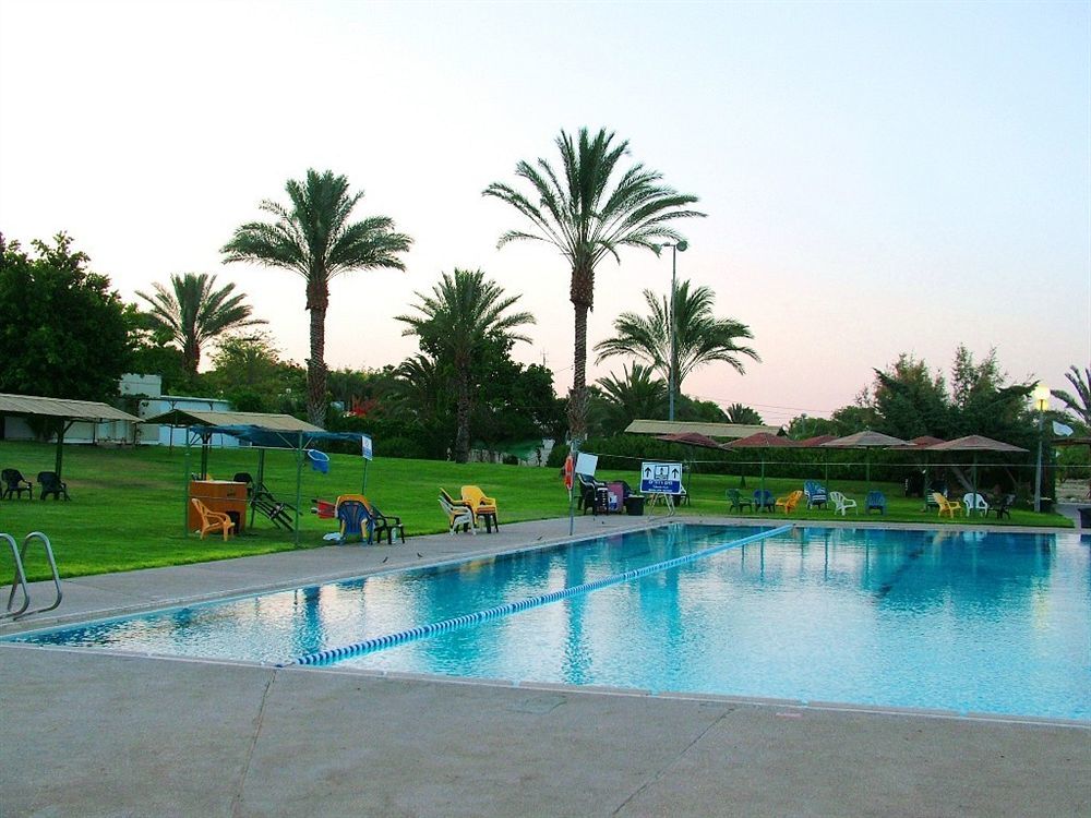 Almog Kibbutz Hotel Esterno foto